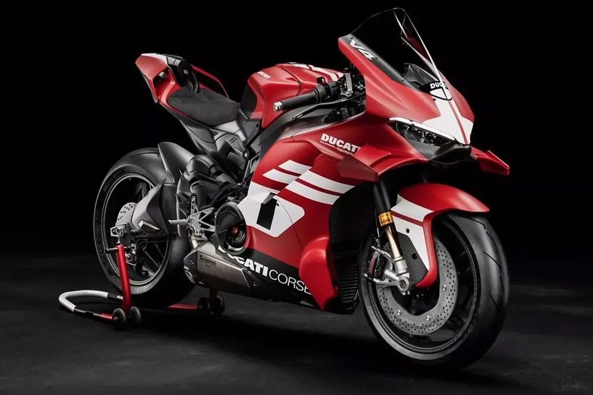 Ducati Superleggera V4 Centenario