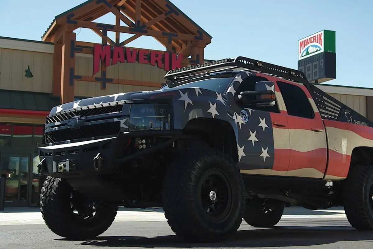 Truck Norris: il pick-up ispirato a Chuck Norris